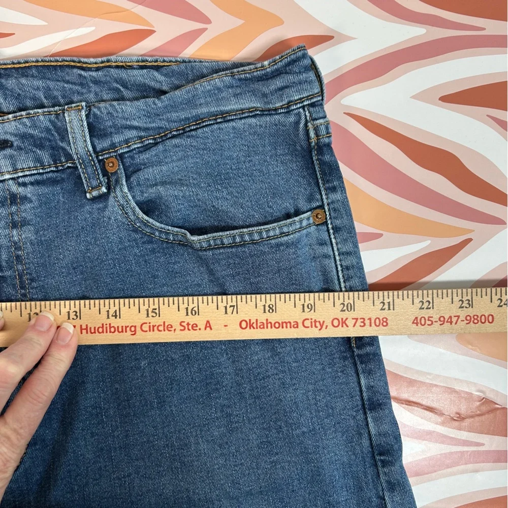 Levi’s Men's 505 Straight Regular Fit Men’s Denim Jeans Size 38x30‎